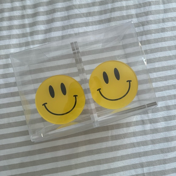 Yellow Smiley Face Bookends - Picture 1 of 1